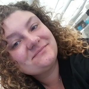 Meet your Posher, Danaka